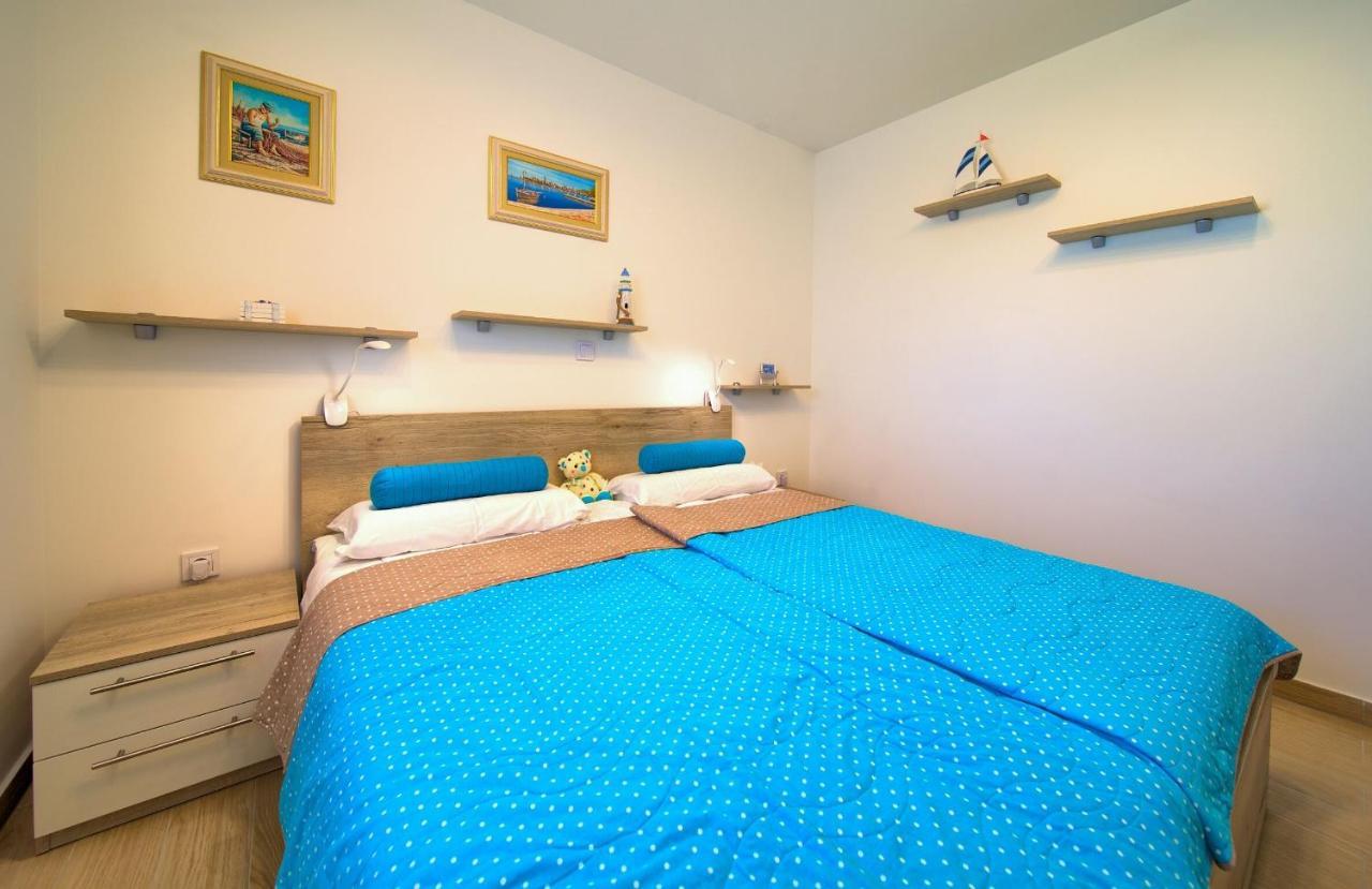 Apartment Crystal Aura Malinska Ngoại thất bức ảnh